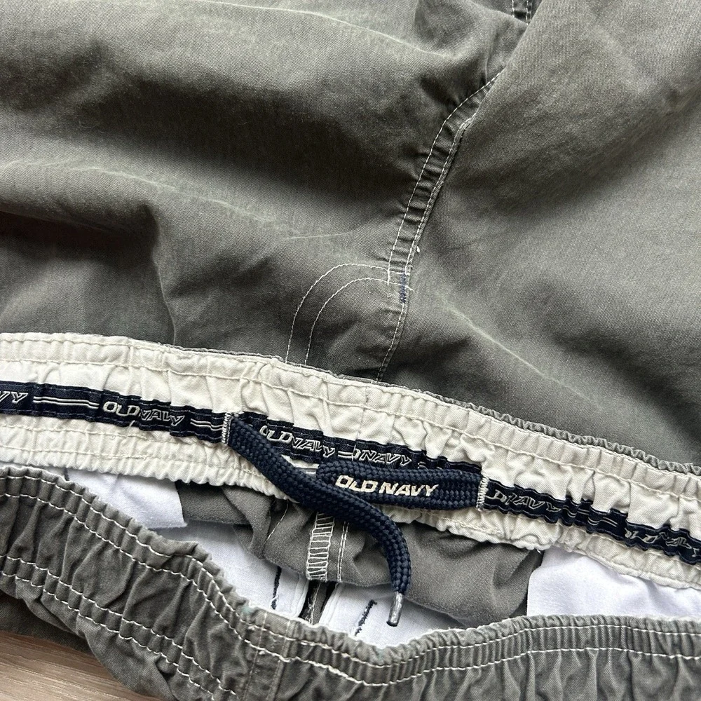 VTG Old Navy 2003 Olive Green Cargo Shorts Boys Size‎ 14